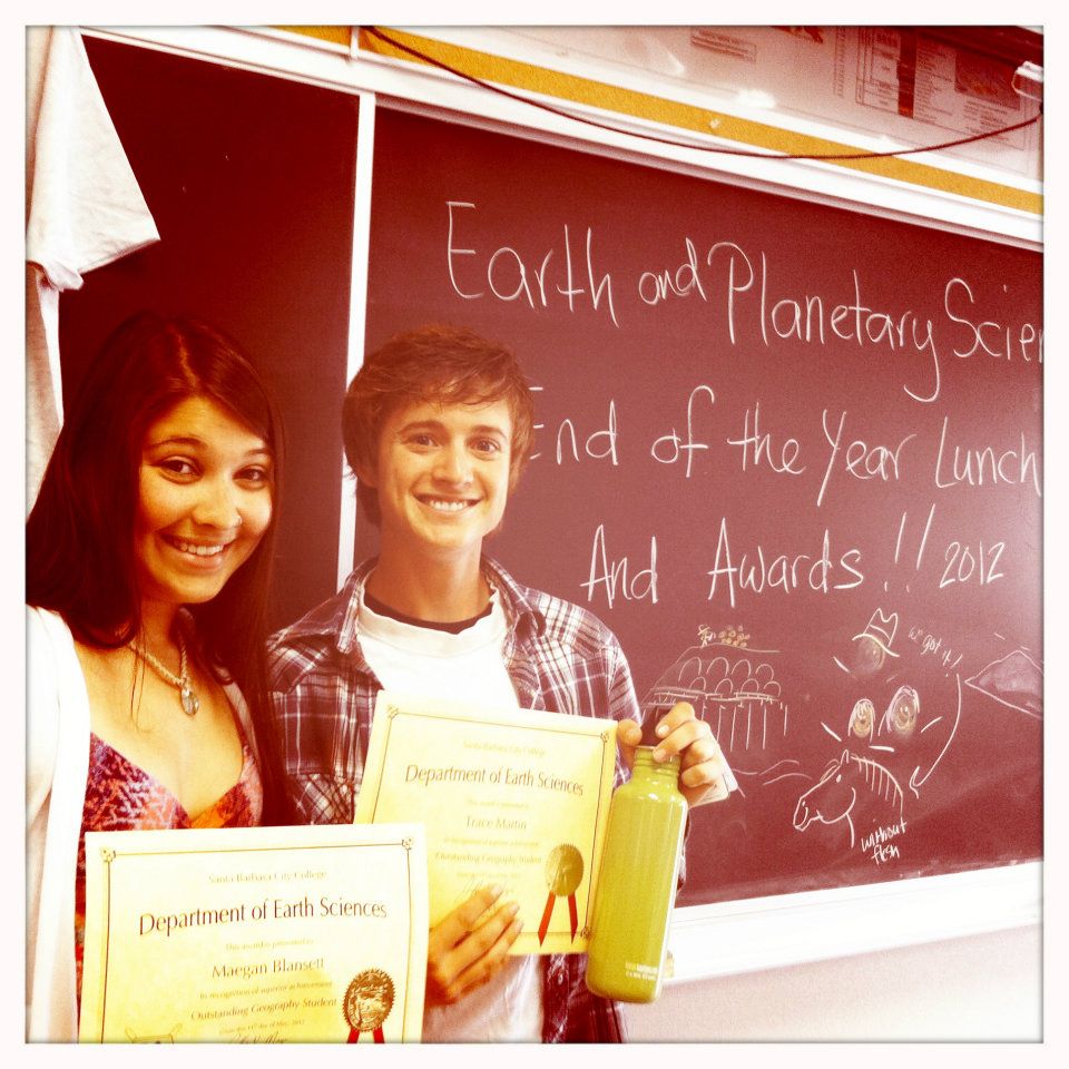 students recieving award