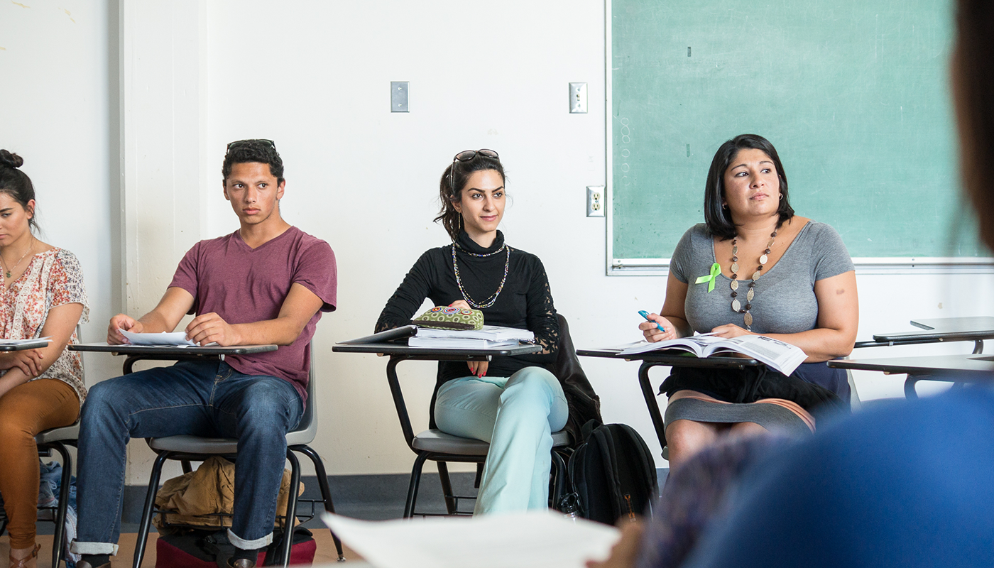 Santa Barbara City College students in a philosophy class.